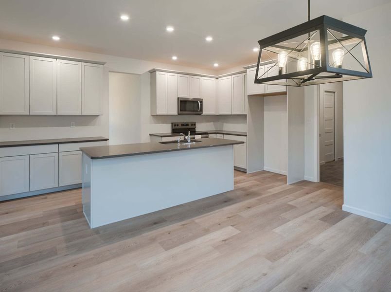 Classic Kitchen W/ Upgrades Classic Kitchen W/ Upgrades