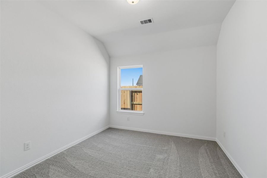 Spacious, unfurnished interior of a new home in Wildrye, Waller (Image 17).