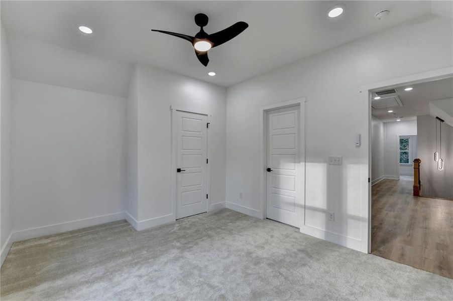 Spacious, unfurnished interior of a new home in , Lawrenceville (Image 59).