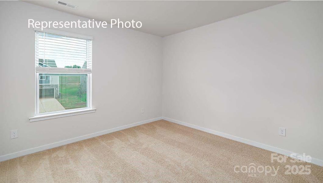 Spacious, unfurnished interior of a new home in Stanton, Richburg (Image 11).