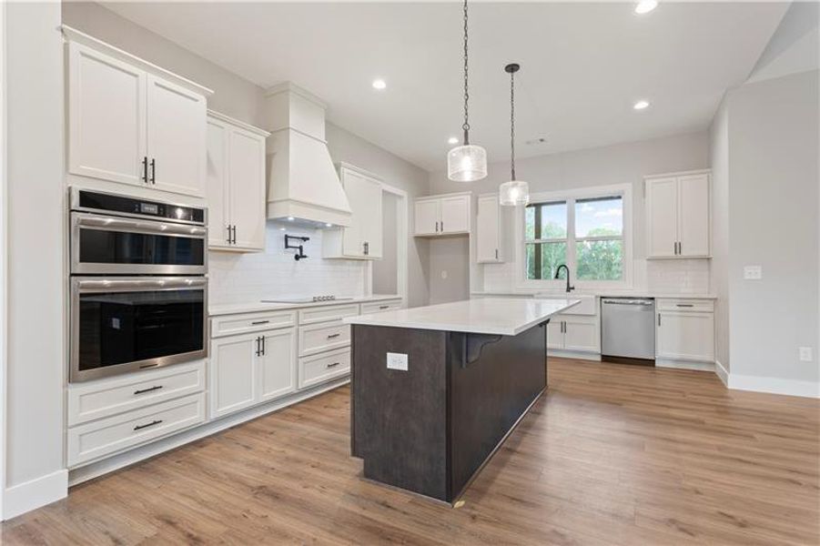 Furnished interior view inside a new home in , Carrollton (Image 7).
