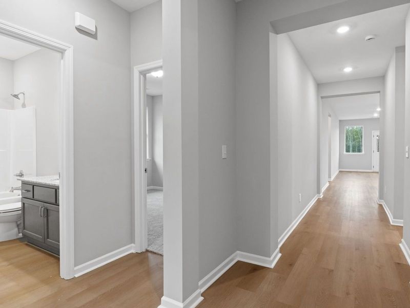 Representative unfurnished interior of a home built from the The Luna by Davidson Homes LLC in Ivy Glen, Perry (Image 10).