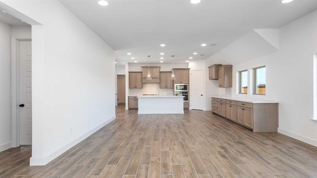 Spacious, unfurnished interior of a new home in The Heights At Uptown Celina 45', Celina (Image 13). Spacious, unfurnished interior of a new home in The Heights At Uptown Celina 45', Celina (Image 13).