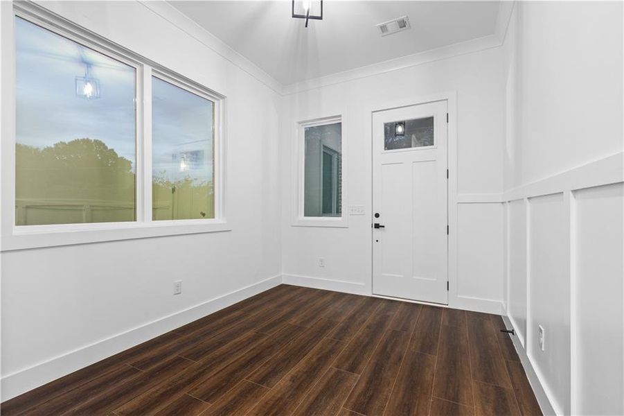 Spacious, unfurnished interior of a new home in , Lawrenceville (Image 31).