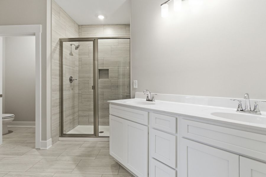 Furnished interior view inside a new home in Veterans Cove, Murfreesboro (Image 10).