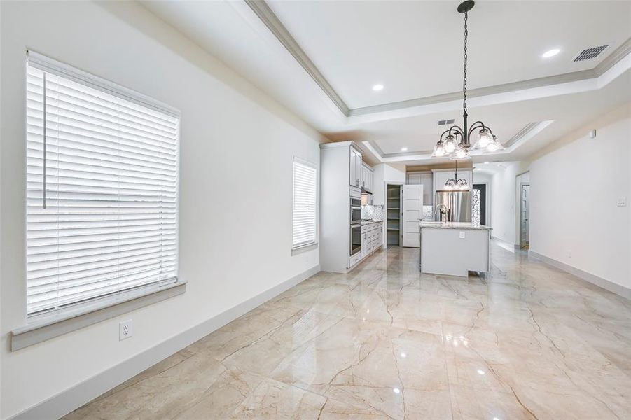 Spacious, unfurnished interior of a new home in , Grand Prairie (Image 14).