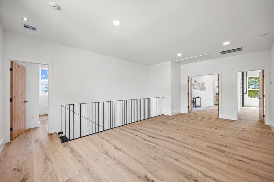 Spacious, unfurnished interior of a new home in , Montgomery (Image 20).