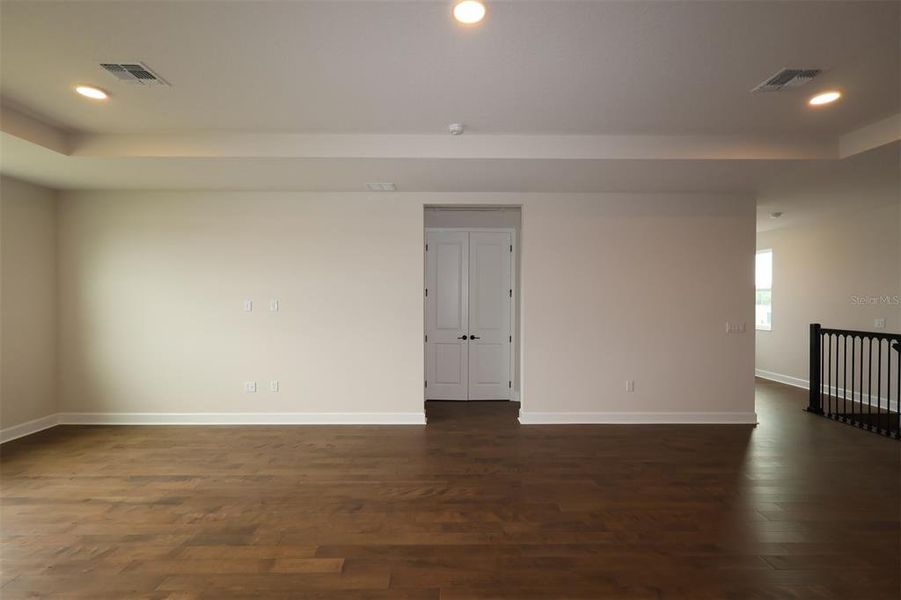 Spacious, unfurnished interior of a new home in Solace at Corner Lake, Orlando (Image 21). Spacious, unfurnished interior of a new home in Solace at Corner Lake, Orlando (Image 21).