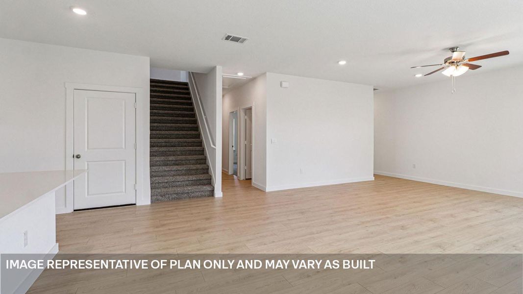 Spacious, unfurnished interior of a new home in Monarch Ranch, Manor (Image 14).