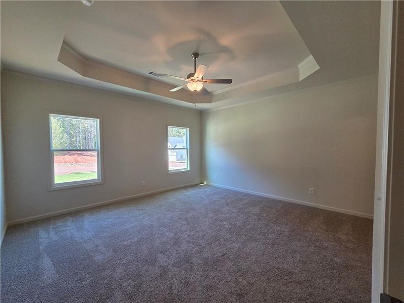 Spacious, unfurnished interior of a new home in River Meadows, Bethlehem (Image 24).