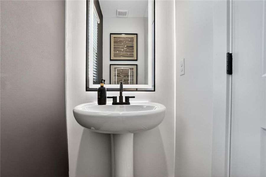 Close-up of interior finishes inside a home in Governors Parc, Kennesaw (Image 22).