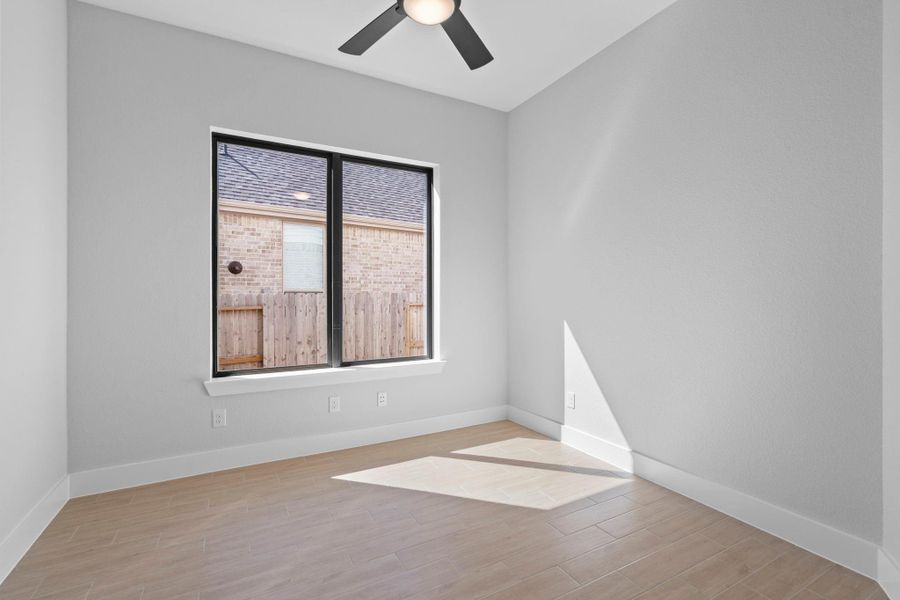 Spacious, unfurnished interior of a new home in Fulbrook on Fulshear Creek 60', Fulshear (Image 19). Spacious, unfurnished interior of a new home in Fulbrook on Fulshear Creek 60', Fulshear (Image 19).