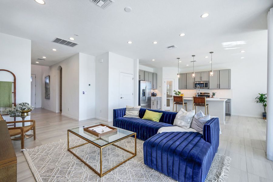 Representative furnished interior of a home built from the Sebring by William Ryan Homes in The Sanctuary – Coastal Collection, Punta Gorda (Image 36).