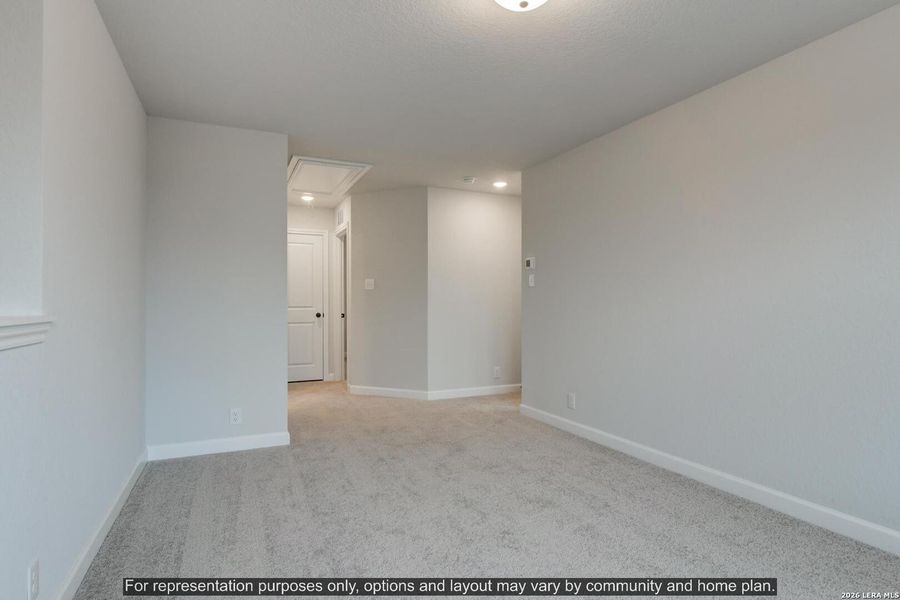 Spacious, unfurnished interior of a new home in , Schertz (Image 20).