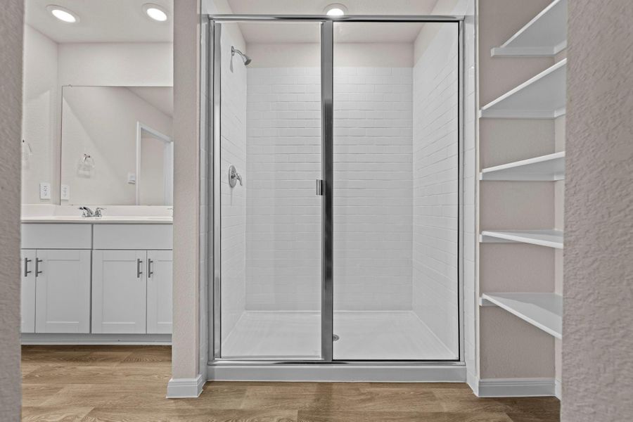 Image 21 of a home in Whisper South.