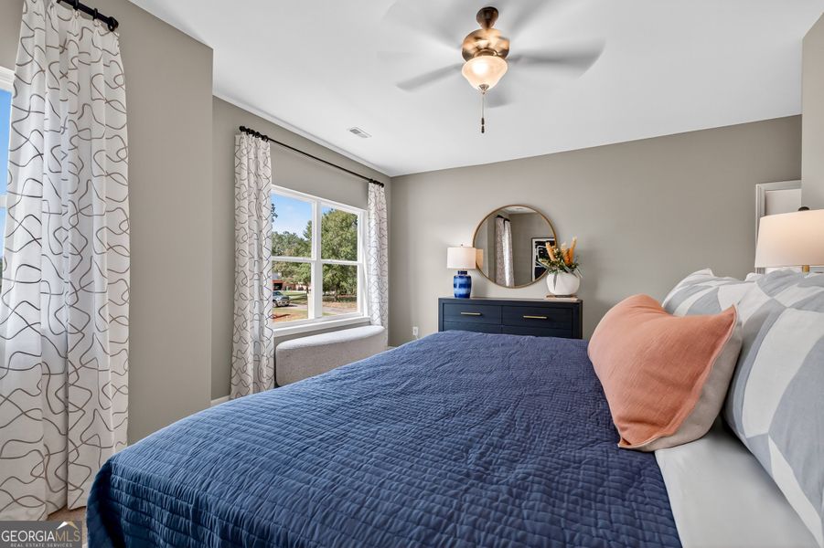 Furnished interior view inside a new home in Stonebridge North, Macon (Image 32).