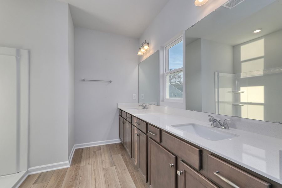 Furnished interior view inside a new home in Hainer Place, Conway (Image 12).