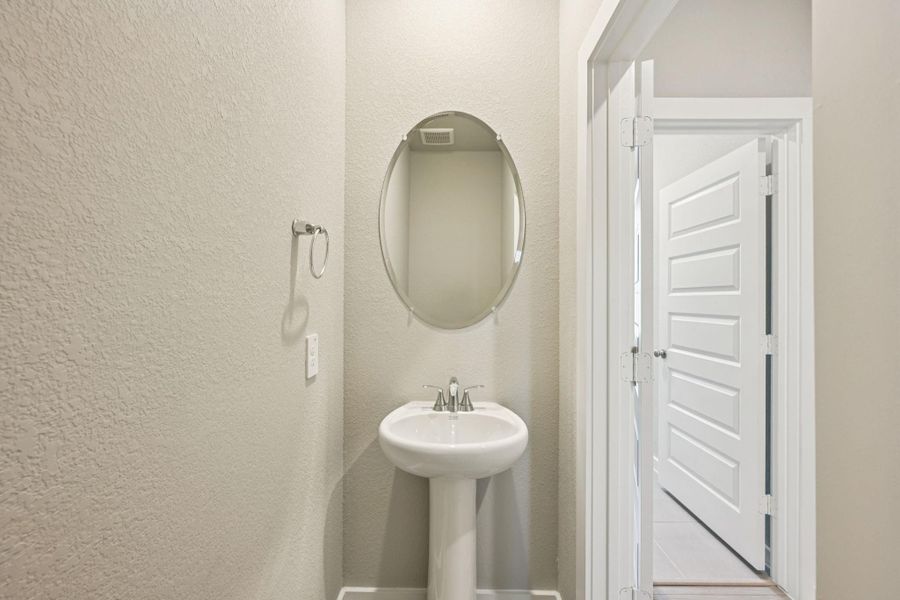 Photo is not of the actual home but is an inspirational photo of builder’s model home and may depict options, furnishings, and/or decorator features that are not included. Photo is not of the actual home but is an inspirational photo of builder’s model home and may depict options, furnishings, and/or decorator features that are not included.