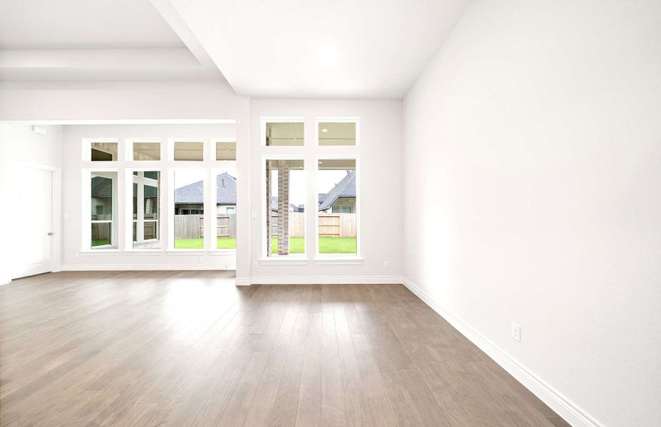 Representative unfurnished interior of a home built from the 2909AU by Ravenna Homes in Audubon 60′, Magnolia (Image 22).