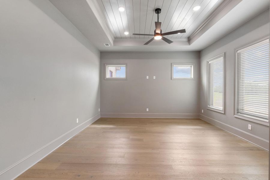 Spacious, unfurnished interior of a new home in , Bryan (Image 21).
