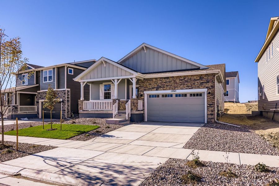 Parker, CO New Home.  - Slide 2