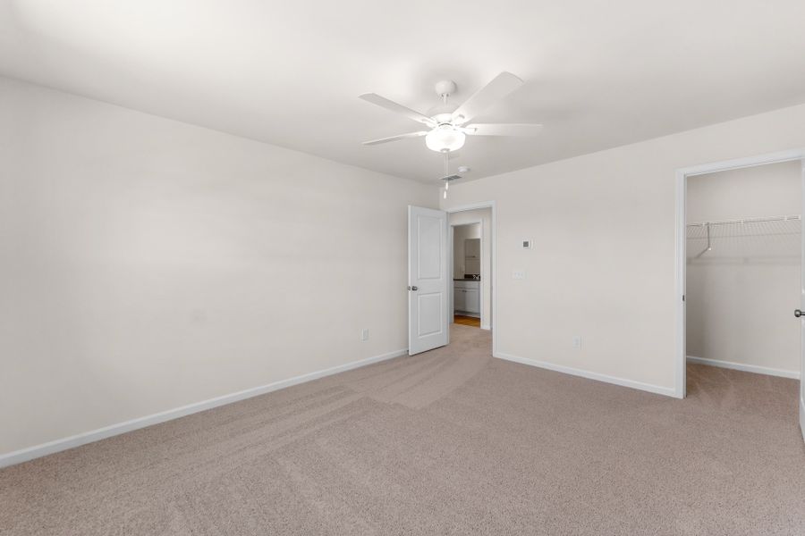 Spacious, unfurnished interior of a new home in Tucker Ridge, Pendleton (Image 26). Spacious, unfurnished interior of a new home in Tucker Ridge, Pendleton (Image 26).