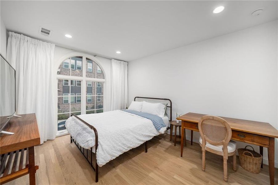 Furnished interior view inside a new home in , Atlanta (Image 37).