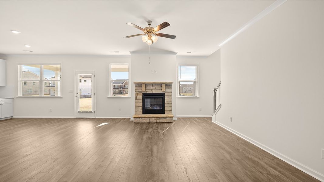 Spacious, unfurnished interior of a new home in Westland, Bogart (Image 17).
