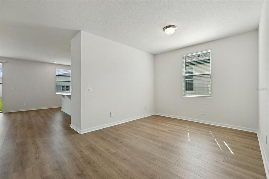 Spacious, unfurnished interior of a new home in The Reserve at Twin Lakes, St. Cloud (Image 24).