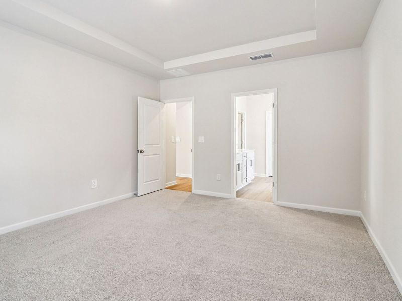 Spacious, unfurnished interior of a new home in Harmony Manor, Fairburn (Image 16).