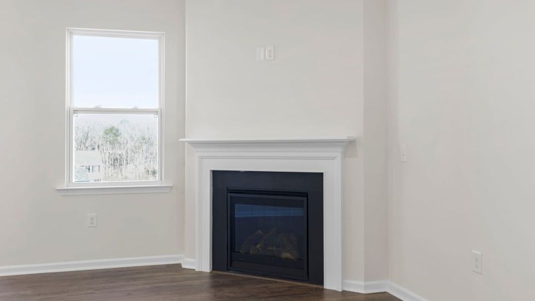 Spacious, unfurnished interior of a new home in Woodglen, Piedmont (Image 19). Spacious, unfurnished interior of a new home in Woodglen, Piedmont (Image 19).