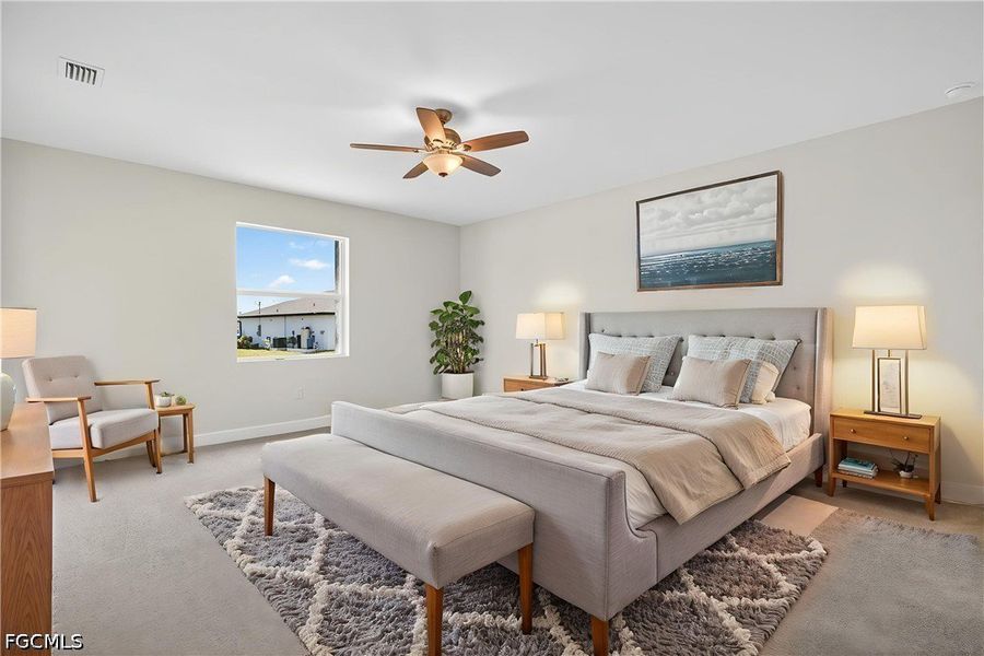 Furnished interior view inside a new home in Cape Coral, Cape Coral (Image 7).