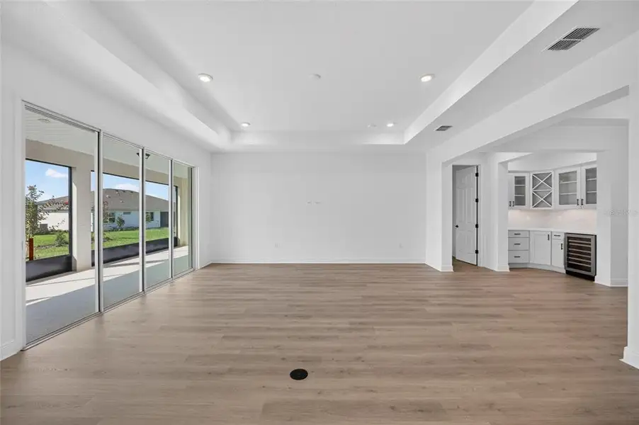 Spacious, unfurnished interior of a new home in , Ocala (Image 46).