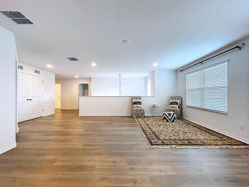 Spacious, unfurnished interior of a new home in , Zephyrhills (Image 22).