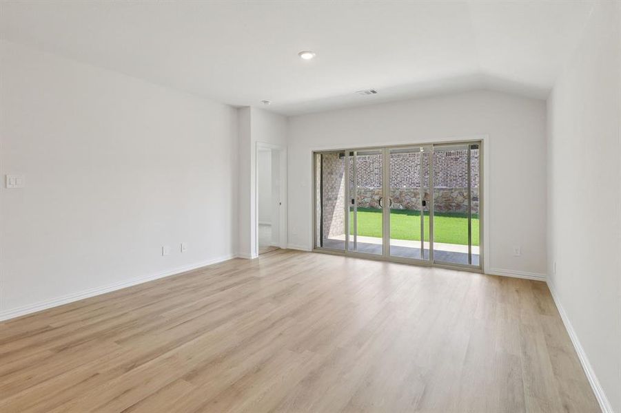 Photo is not of the actual home, but is an inspirational photo of builder’s model home and may depict options, furnishings, and/or decorator features that are not included.