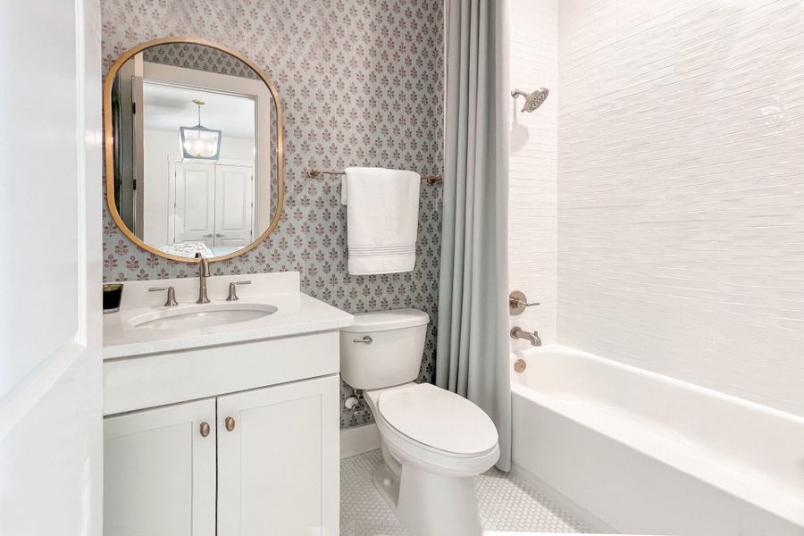 Representative furnished interior of a home built from the Seaside by Riverside Homes in Hidden Creek at SilverLeaf, St. Augustine (Image 55). Representative furnished interior of a home built from the Seaside by Riverside Homes in Hidden Creek at SilverLeaf, St. Augustine (Image 55).