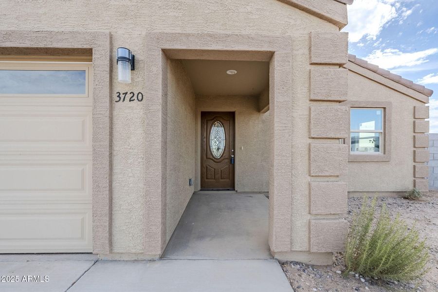 3720 N San Carlos Dr