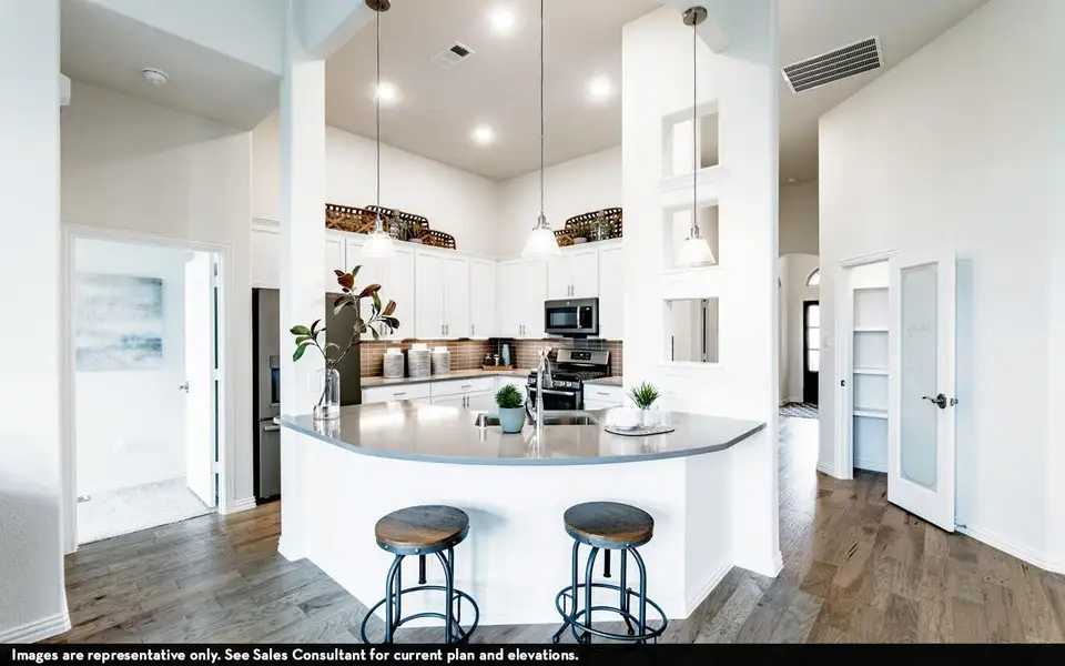 Furnished interior view inside a new home in Lago Mar, Texas City (Image 6).
