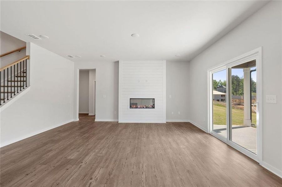 Spacious, unfurnished interior of a new home in Parkview Estates, South Fulton (Image 21). Spacious, unfurnished interior of a new home in Parkview Estates, South Fulton (Image 21).