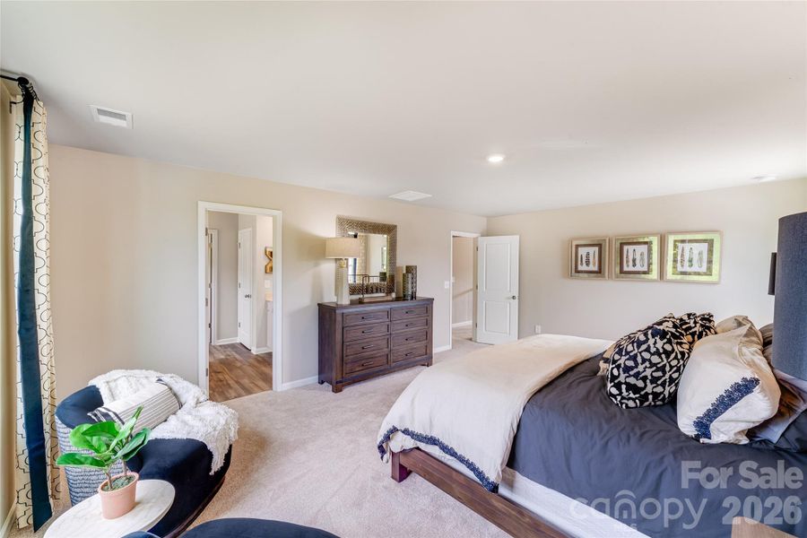 Furnished interior view inside a new home in Walkers Mill, Edgemoor (Image 9).