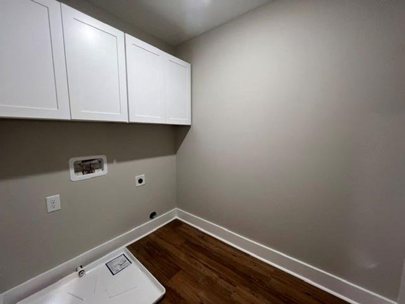 Spacious, unfurnished interior of a new home in , Mount Airy (Image 26).