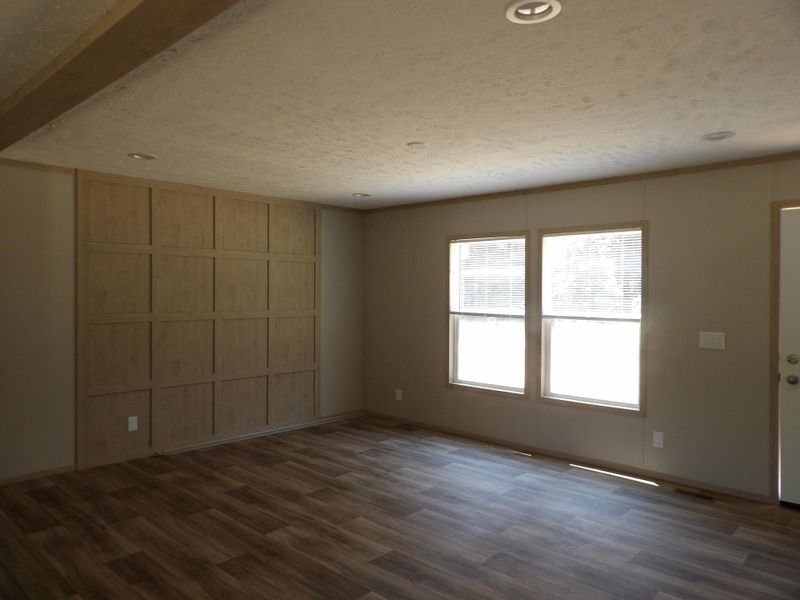 Image 19 of a home in . Image 19 of a home in .