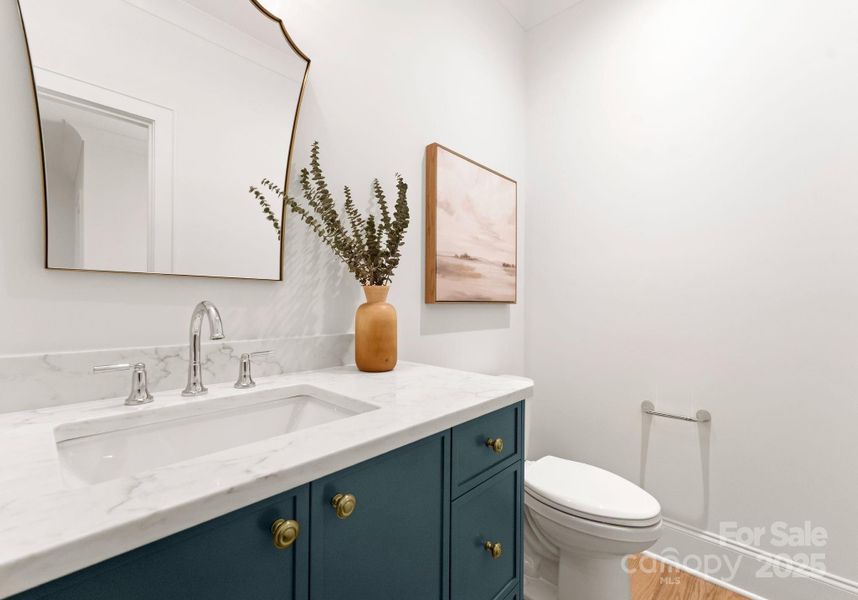 Powder bath for Bonus Room