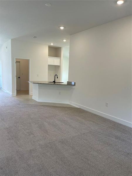 Spacious, unfurnished interior of a new home in Harmony Central, St. Cloud (Image 28).