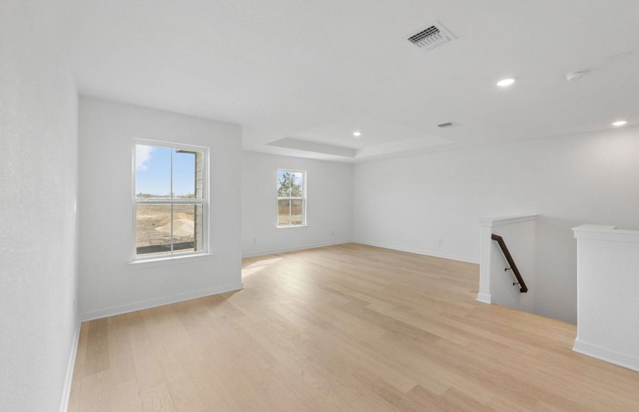 Spacious, unfurnished interior of a new home in Larson Crossing, Elgin (Image 22).