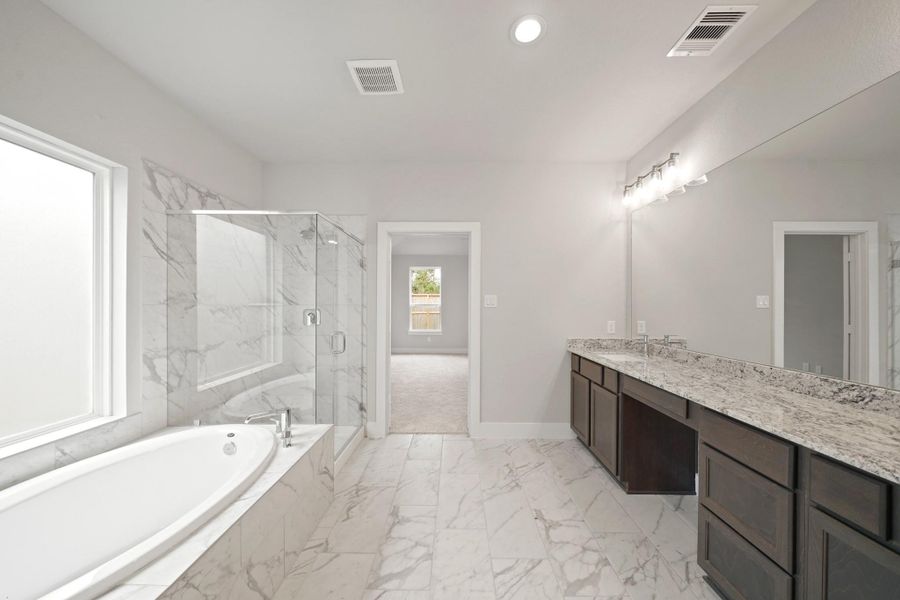 Furnished interior view inside a new home in Barton Creek Ranch, Conroe (Image 5). Furnished interior view inside a new home in Barton Creek Ranch, Conroe (Image 5).