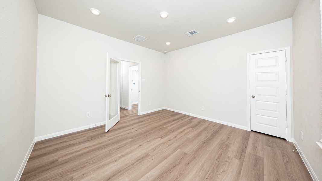 Flex Room