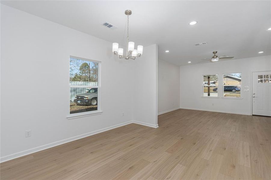 Spacious, unfurnished interior of a new home in , Winona (Image 19).