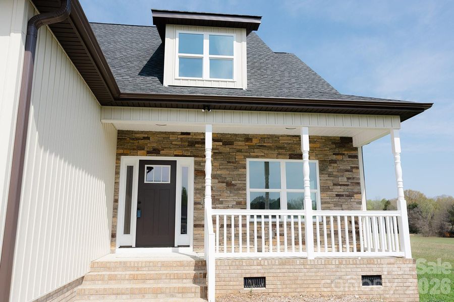 Exterior details and patio area of a home in , York (Image 23).