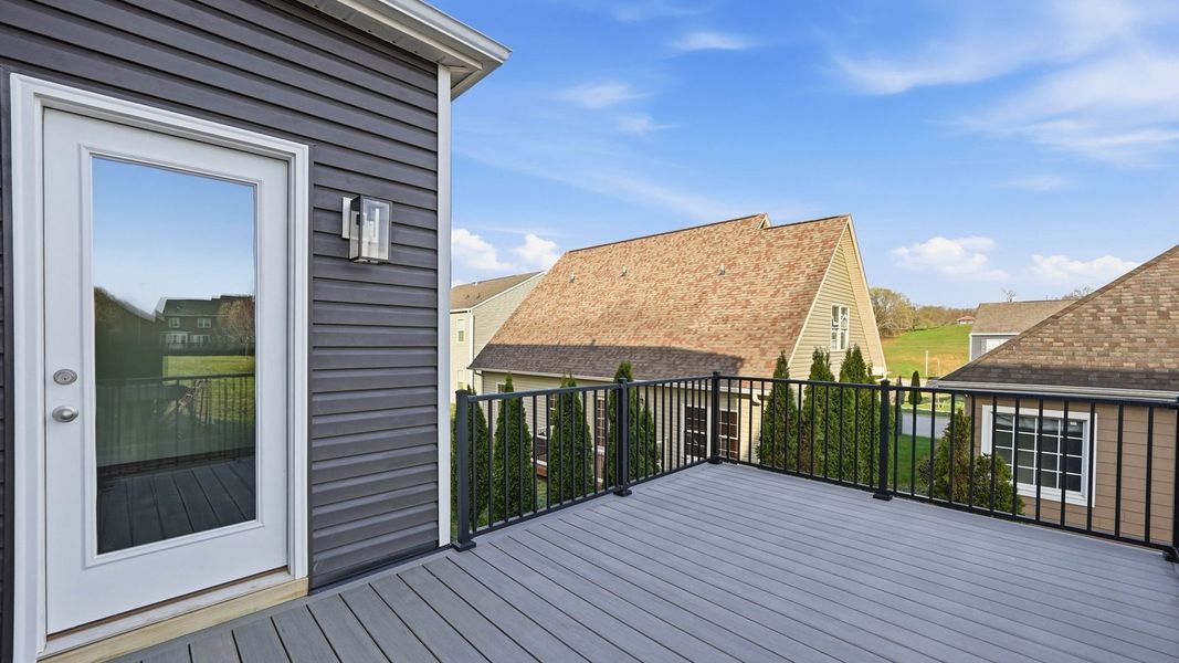 Exterior details and patio area of a home in Polo Fields, Kingsport (Image 3).